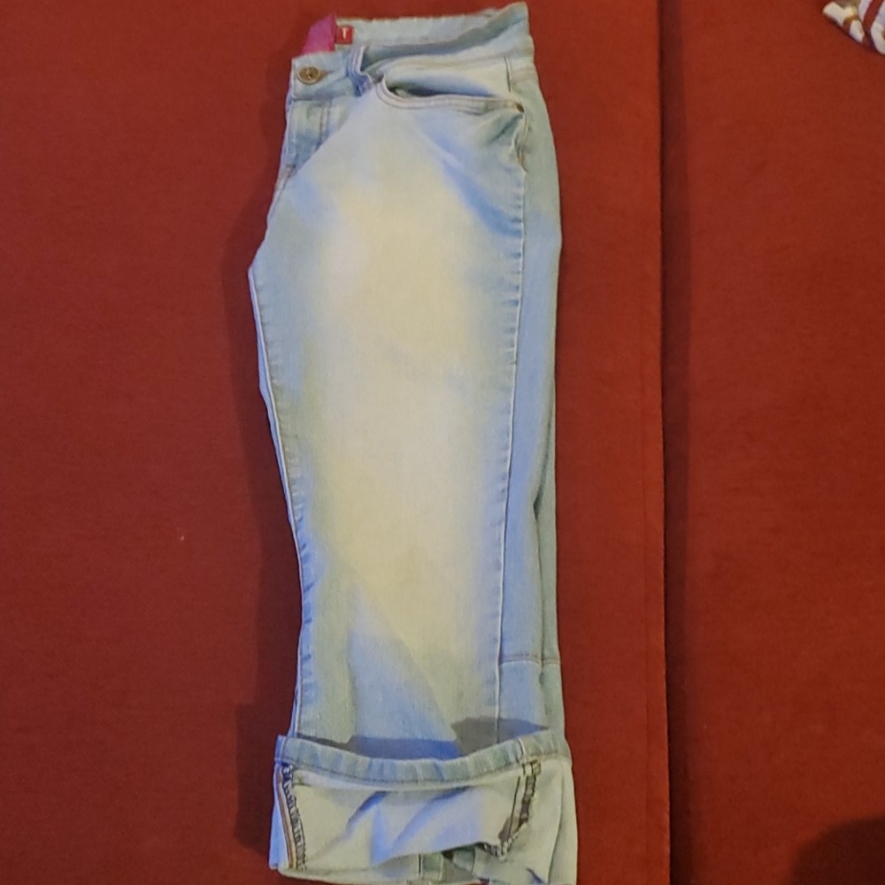 Jeans - Picture 3 of 3
